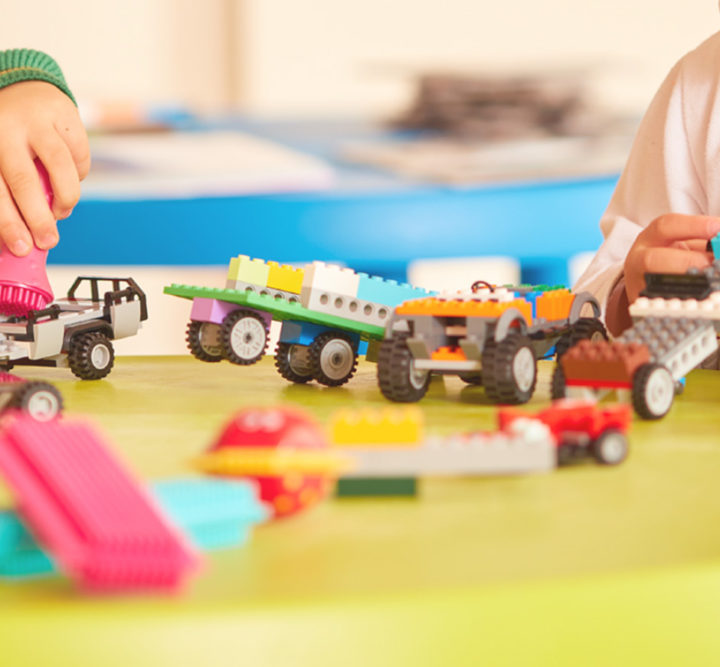 Contacto Chalet Infantil